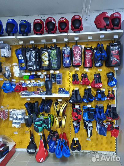 Боксерские перчатки 10 Oz