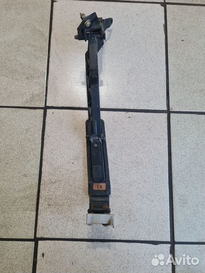 Педаль газа mercedes-benz W210