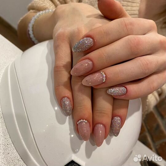 Наращивание ногтей