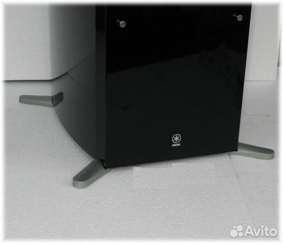 Топовые в серии Yamaha NS-777 без твитера