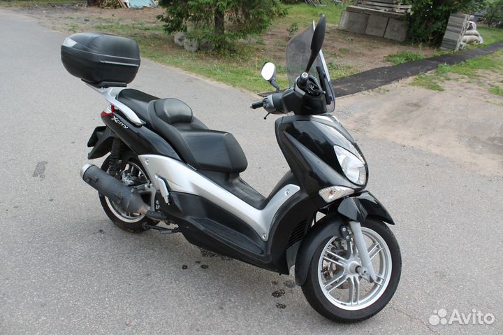 Максискутер Yamaha VP250 xcity250