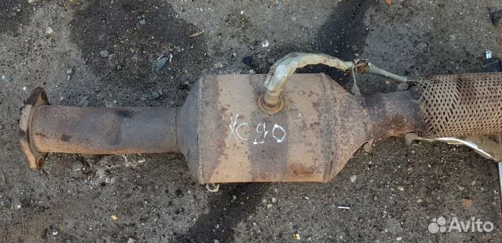 Приёмная труба глушителя Volvo Xc90 универсал 2.9