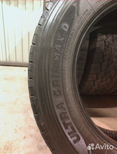 Goodyear Ultragrip Max D 315/70