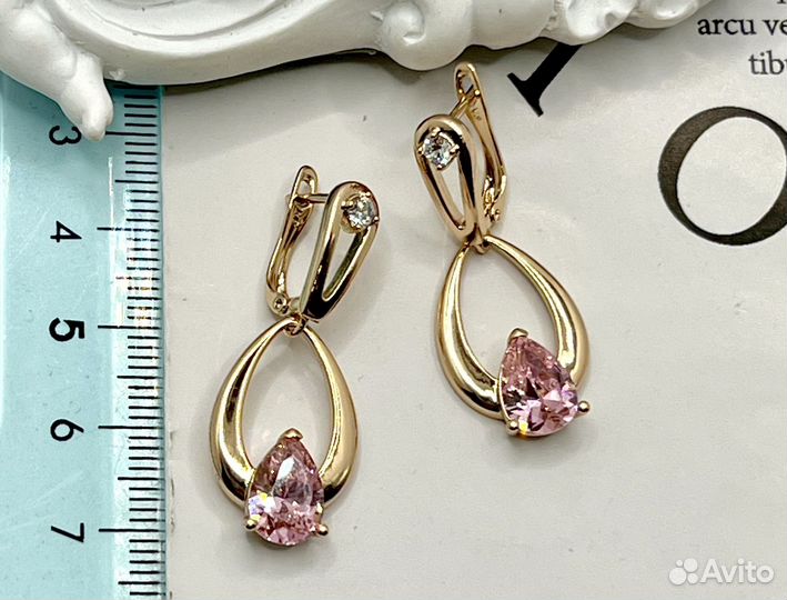 Серьги розовый кристалл, покрытие золото, новые
