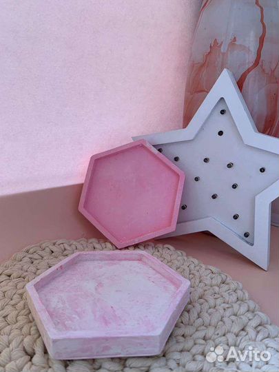 Гипсовые фигуры свечи