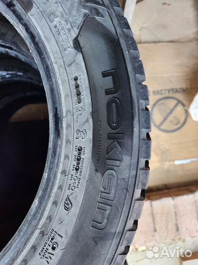 Nokian Tyres Hakkapeliitta 8 SUV 235/60 R18