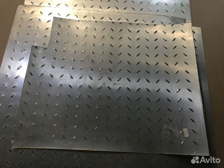 Пластик новый Sibu для отделоч. работ- цена за все