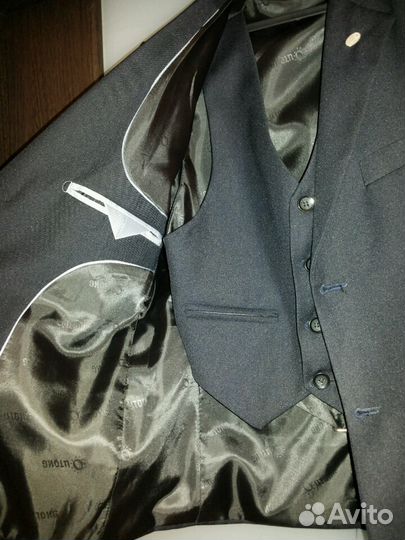 Пиджак+жилетка р 56 на 1-2 класс Темно синий цвет