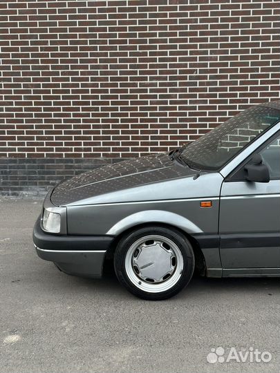 Volkswagen Passat 1.8 МТ, 1992, 300 000 км