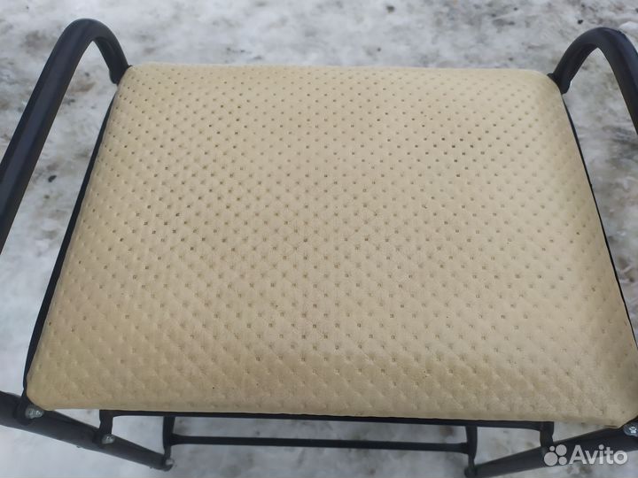 Подставка сиденье под обувь