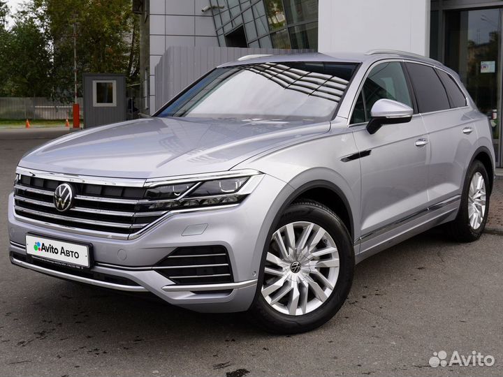 Volkswagen Touareg 3.0 AT, 2022, 300 км