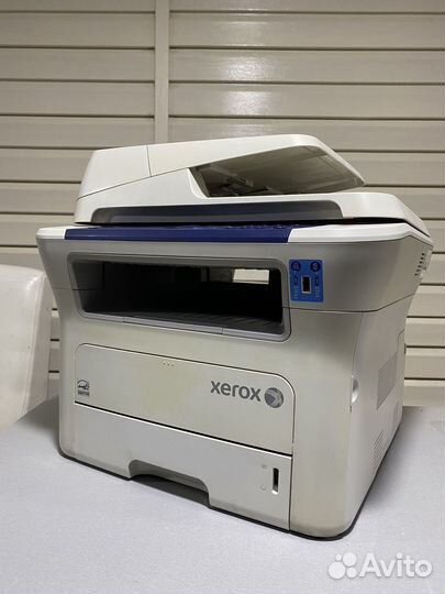 Лазерный мфу Xerox рабочий