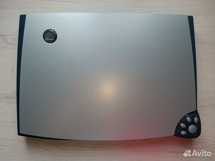 Сканер Mustek2400cu Plus