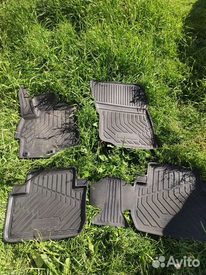 Коврики Митсубиси outlander