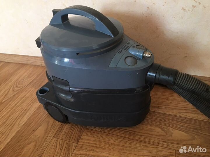 Пылесос Philips моющий