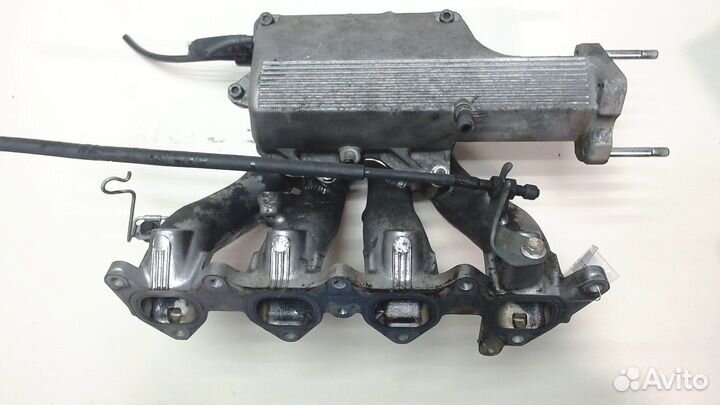 Коллектор впускной Toyota Celica, 1998