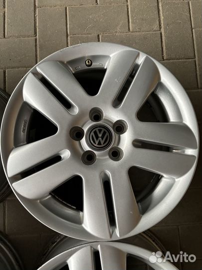 Литые диски R15/5/100 VW Гольф4