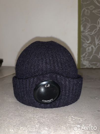 Маленькая шапка c.p. Company