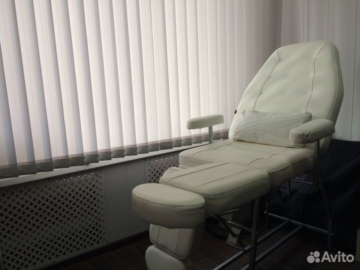 Кресло педикюрное