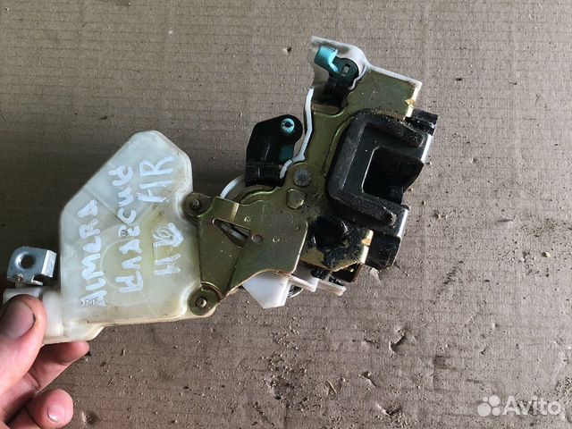 Nissan almera classic замок двери