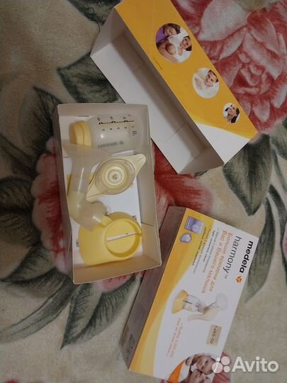 Продам молокоотсос medela и сцедиватель в подарок