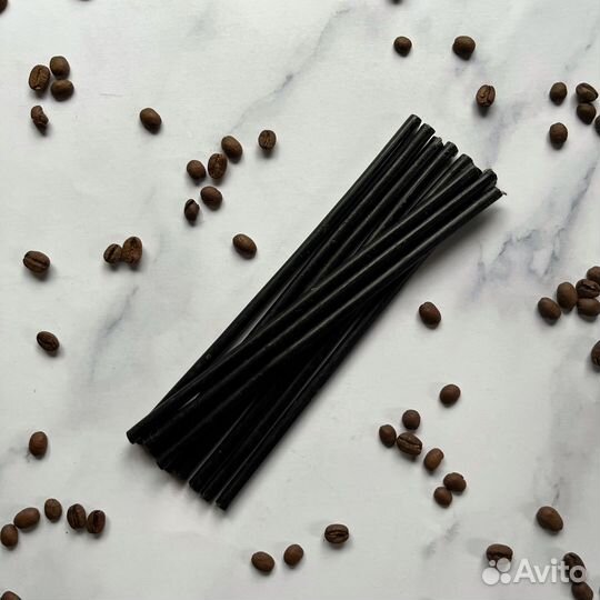 Набор 10 свечей цвет разный