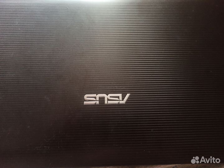 Ноутбук asus