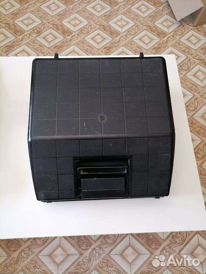 Печатная пишущая машинка