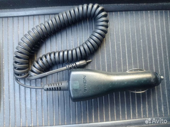 Оригинальное зарядное устройство Nokia