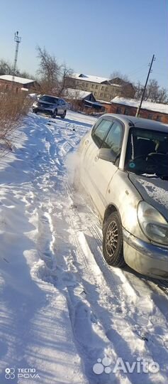 Toyota Duet 1.0 AT, 1999, 170 000 км