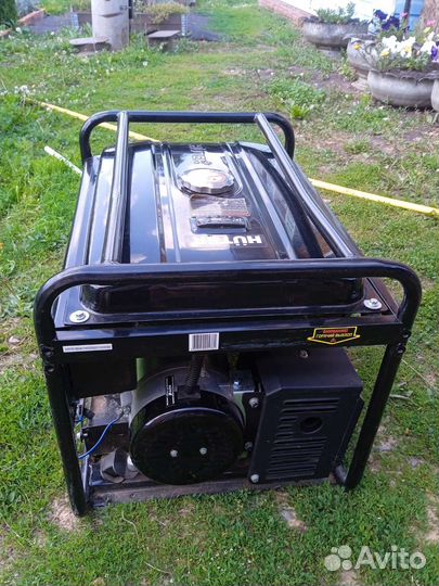 Бензиновый генератор