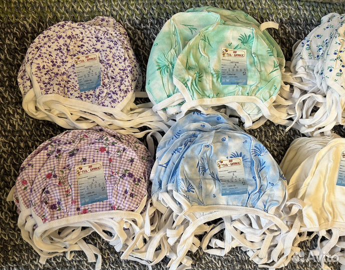 Чепчики для новорожденного, новые