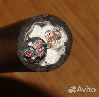 Кабель Transparent reference 4м