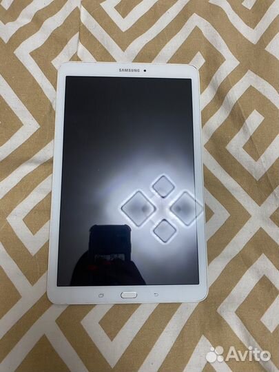 Планшет Samsung Galaxy Tab E 9.6)