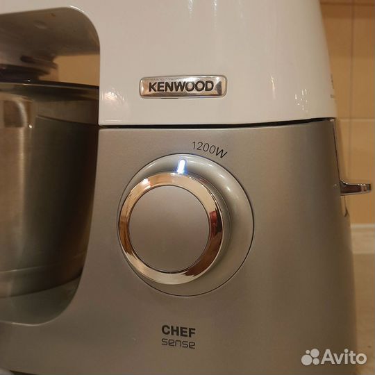 Кухонный комбайн Kenwood в идеальном состоянии