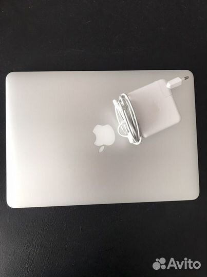 Apple MacBook Pro 13 2015 i5 8 GB 128 SSD