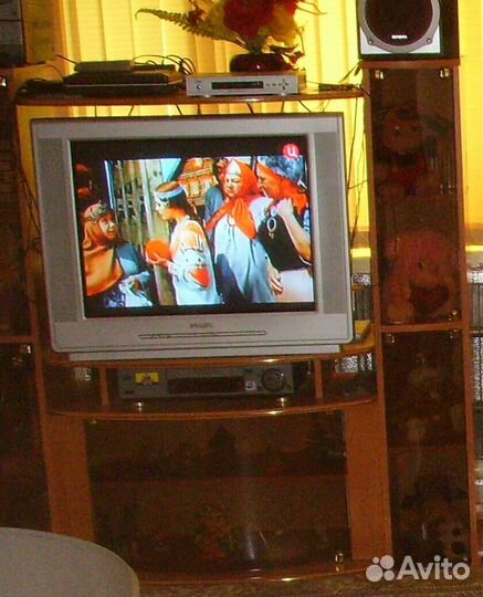 Тумба под телевизор