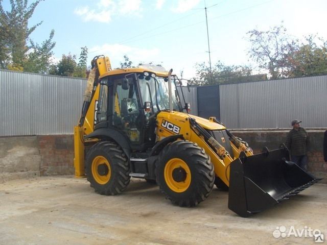 Аренда экскаватора погрузчика, трактора