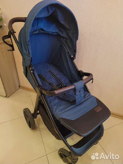 Прогулочная коляска Carrello bravo