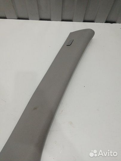 Обшивка салона передняя правая Bmw X5 E70 N52B30