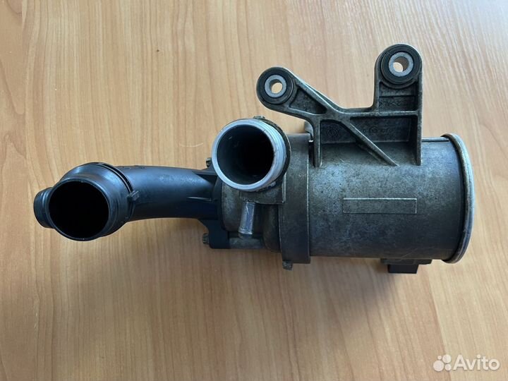Насос водяной M274 Mercedes C-класс