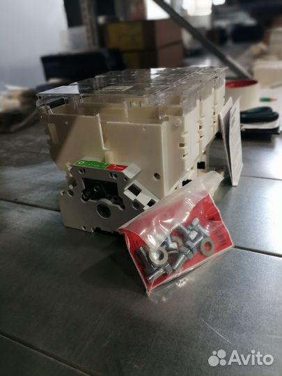 Рубильник под предохранит.T0 3X160A