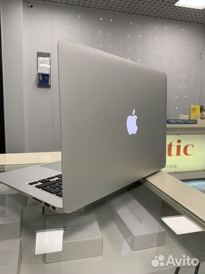 Apple MacBook Air 13 2017