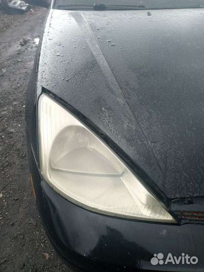 Передняя правая фара Форд Фокус 1