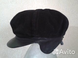 Кепка женская кожаная с ушками