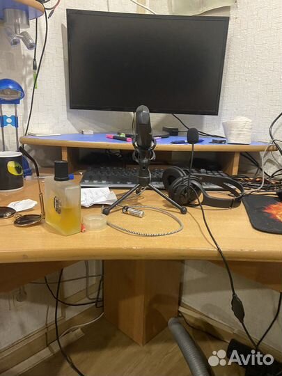 Компьютерный стол