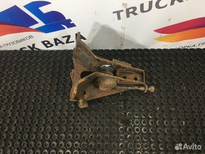 Кронштейн запасного колеса Man TGM