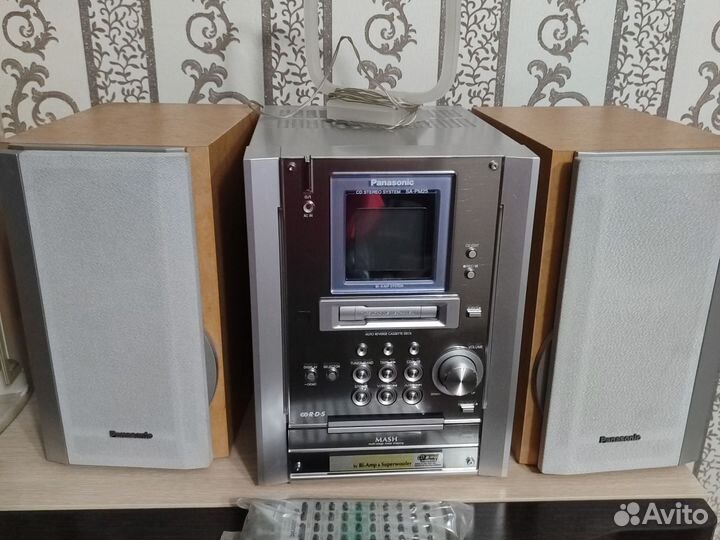 Музыкальный центр panasonic