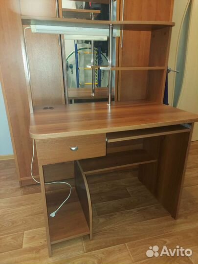 Компьютерный столик бу