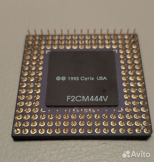 Материнская плата с процессором (ретро)